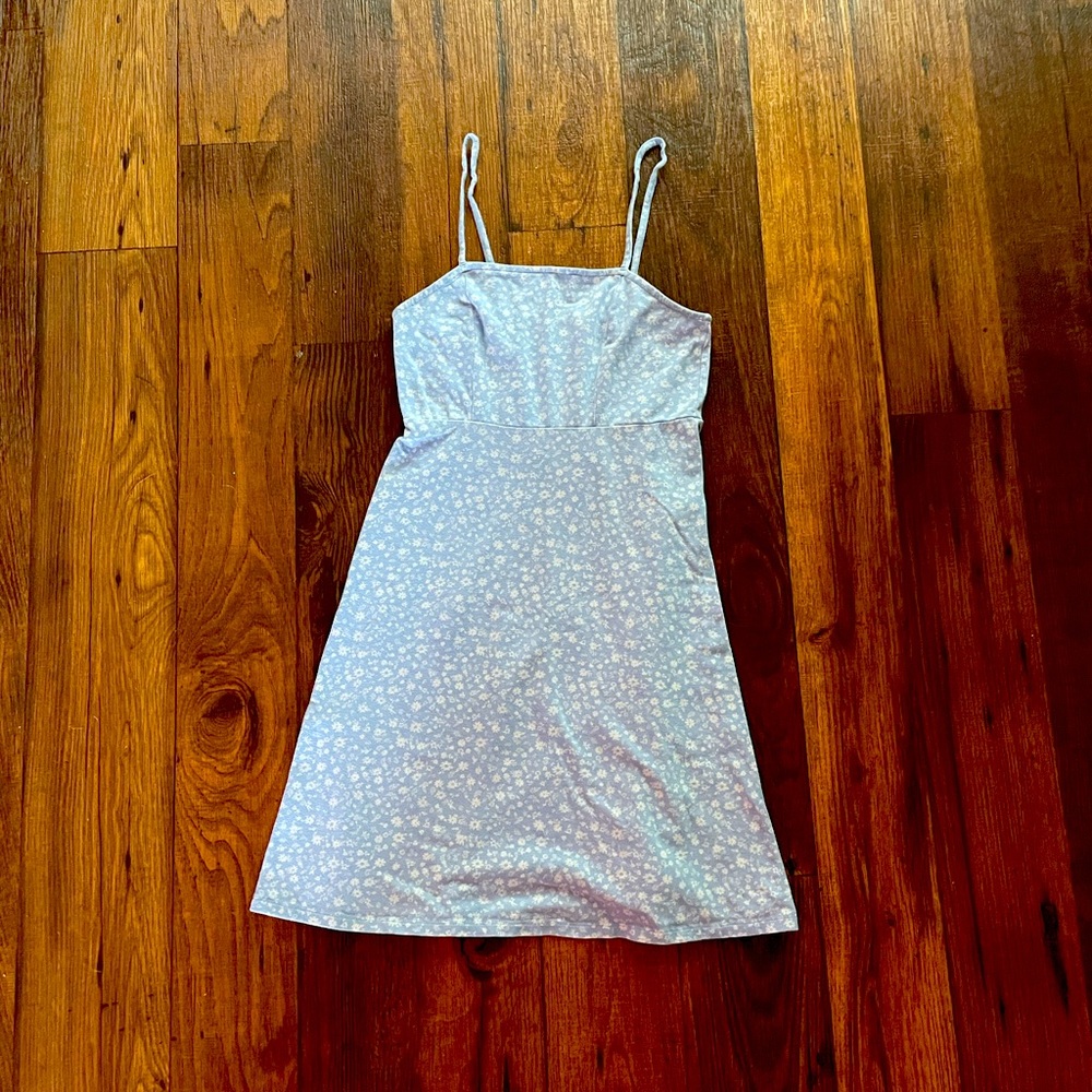 SO Blue and White Daisy Flower Dress